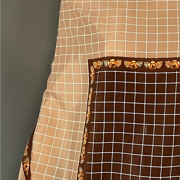 Vintage Jean Patou Silk Scarf 27 In Sq Excellent Condition - Picture 6 of 10